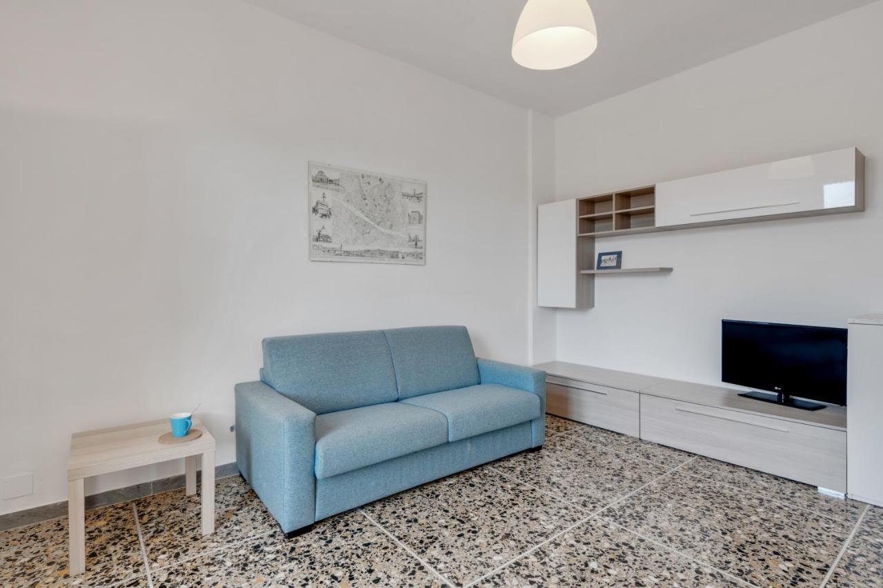 Lulli Cozy With Balcony Apartamento *