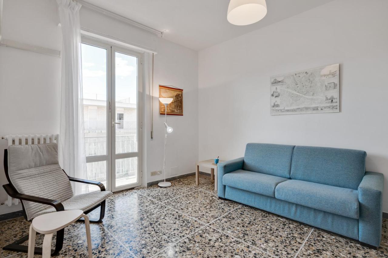 Lulli Cozy With Balcony Apartamento *